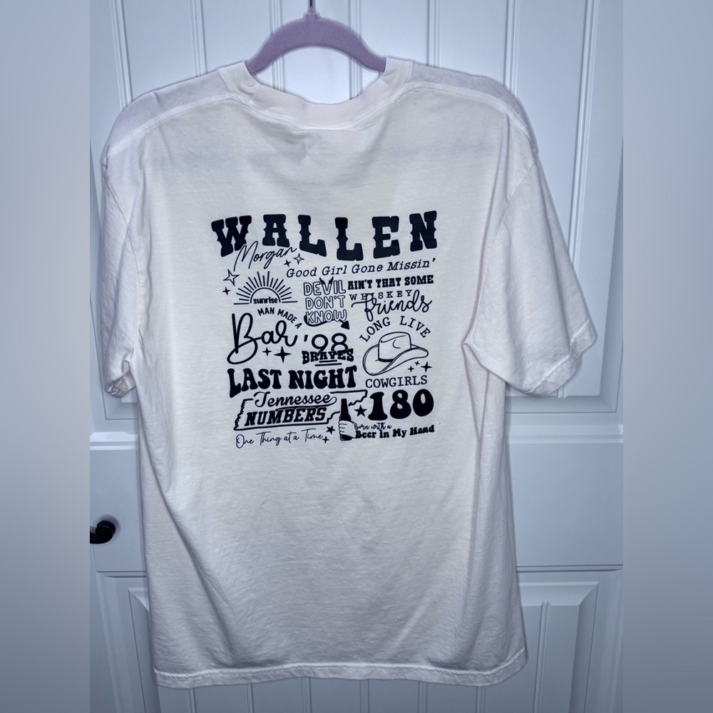 Graphic Cream MW T shirt NEW Morgan Wallen large